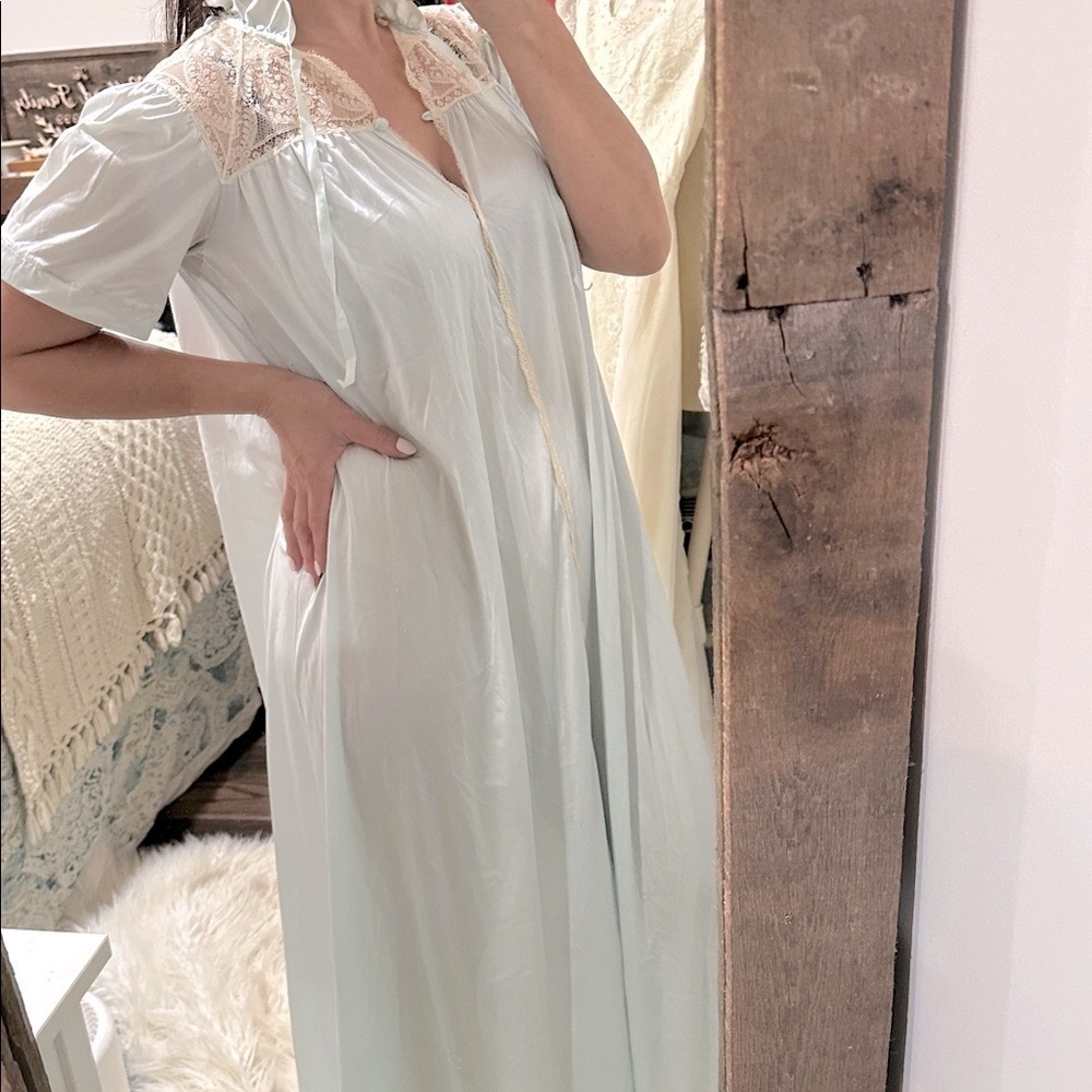Elegant Light Blue Nightgown with Lace Detail size medium